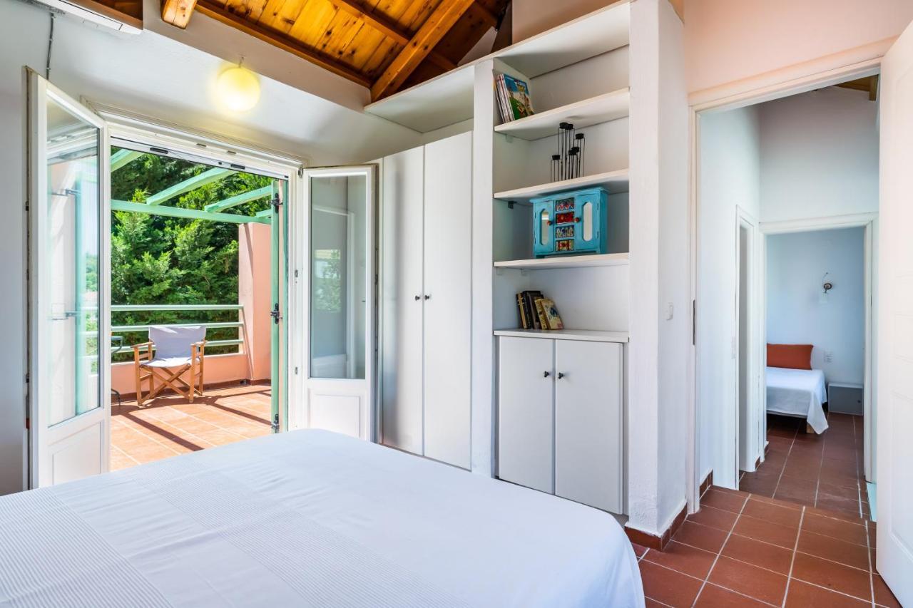 Myrto'S House At Agnontas Villa Exterior photo